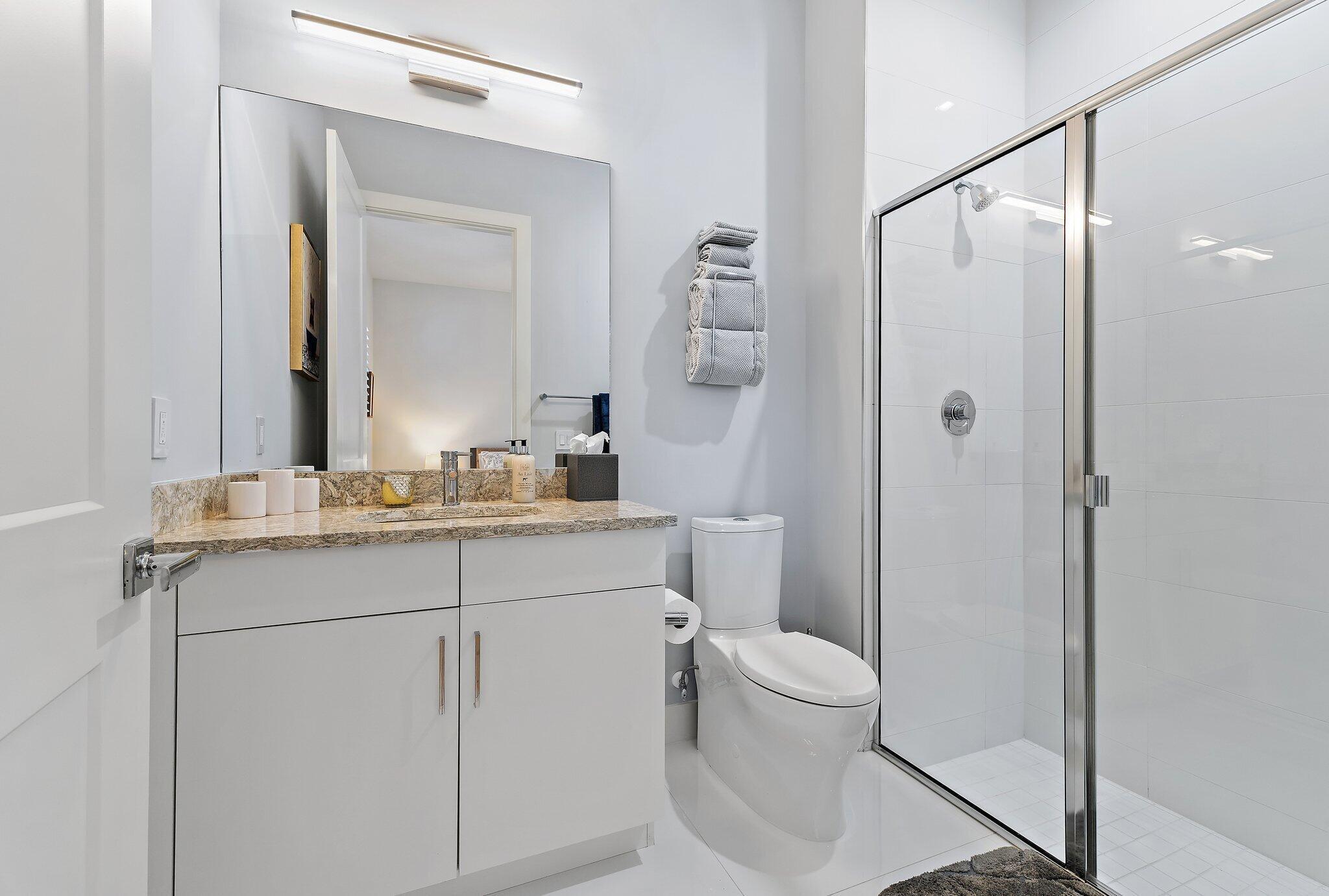 BANYAN CAY RESORT COMMUNITY PLAT - Residential Lease