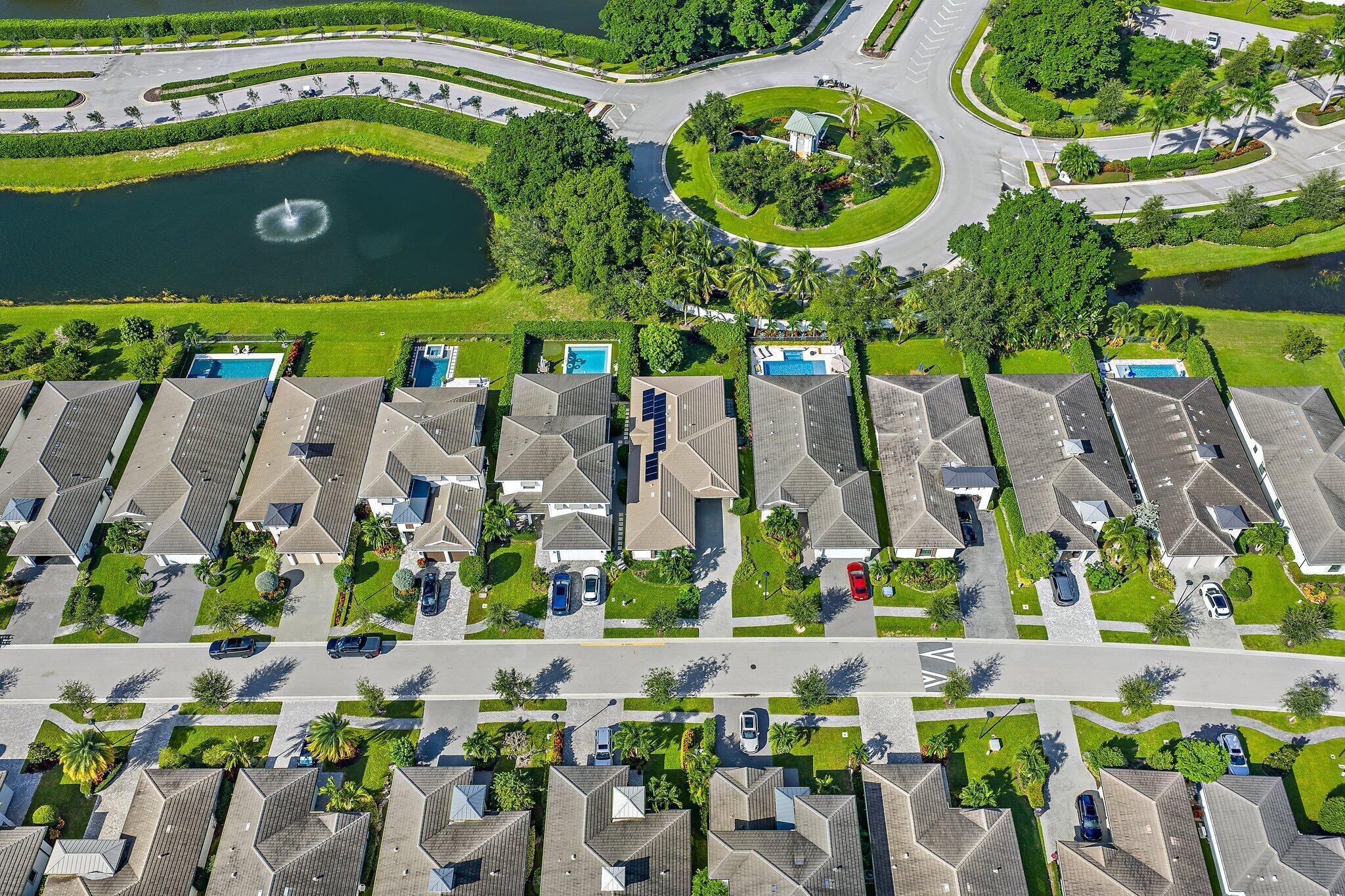 BANYAN CAY RESORT COMMUNITY PLAT - Residential Lease