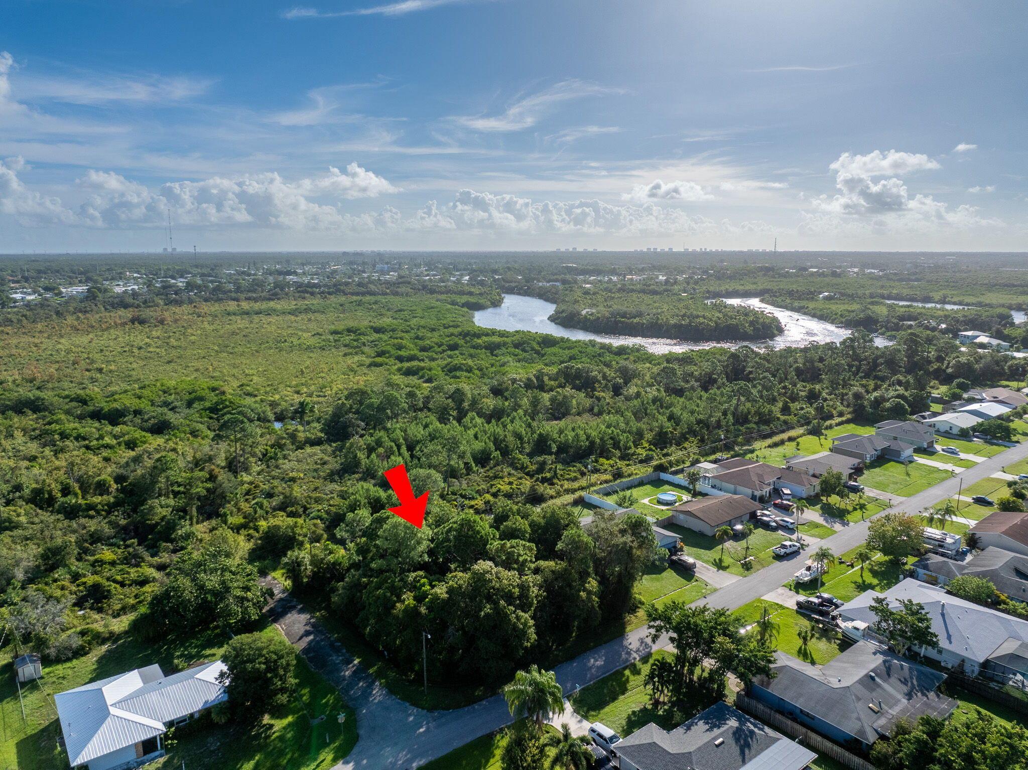 PORT ST LUCIE SECTION 6 - Land