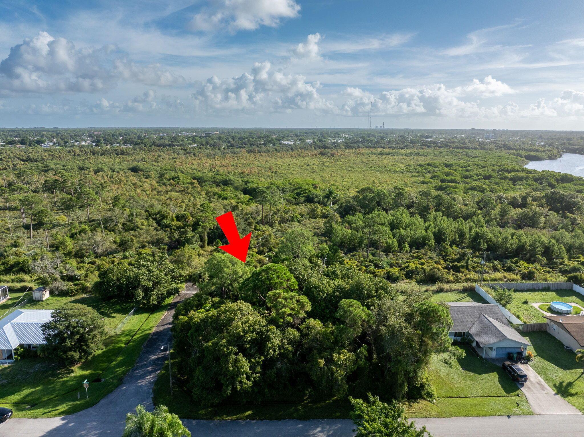 PORT ST LUCIE SECTION 6 - Land