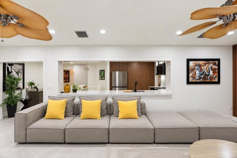 Tiny photo for 3301 NE 27th Avenue, Lighthouse Point, FL 33064 (MLS # B26088609)