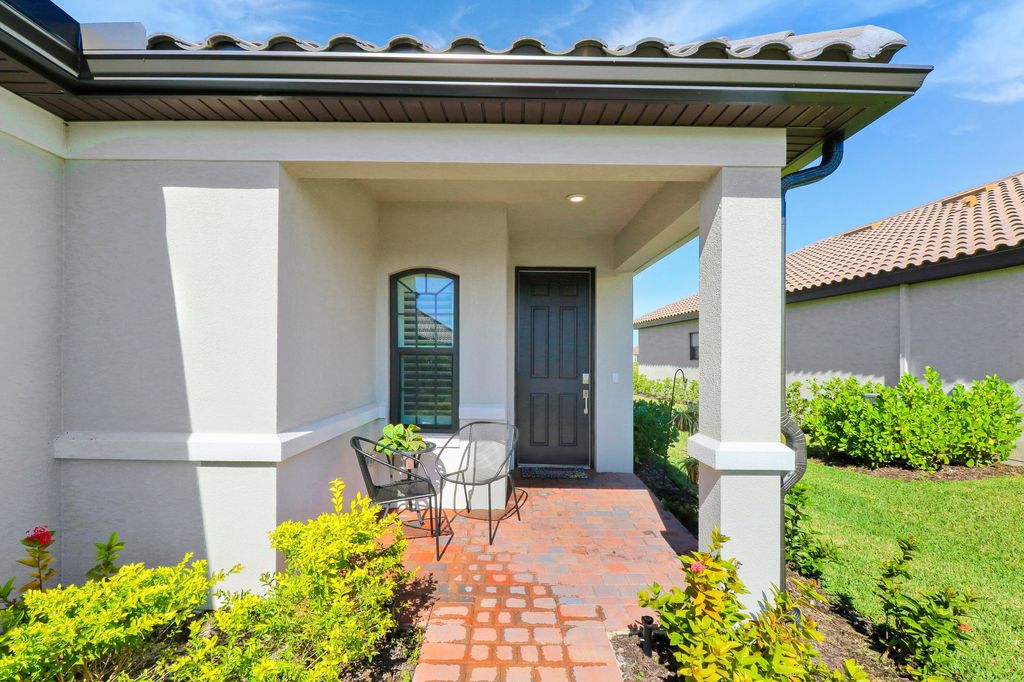 Photo of 12805 SW Ambra Street, Port Saint Lucie, FL 34987 (MLS # R10970648)