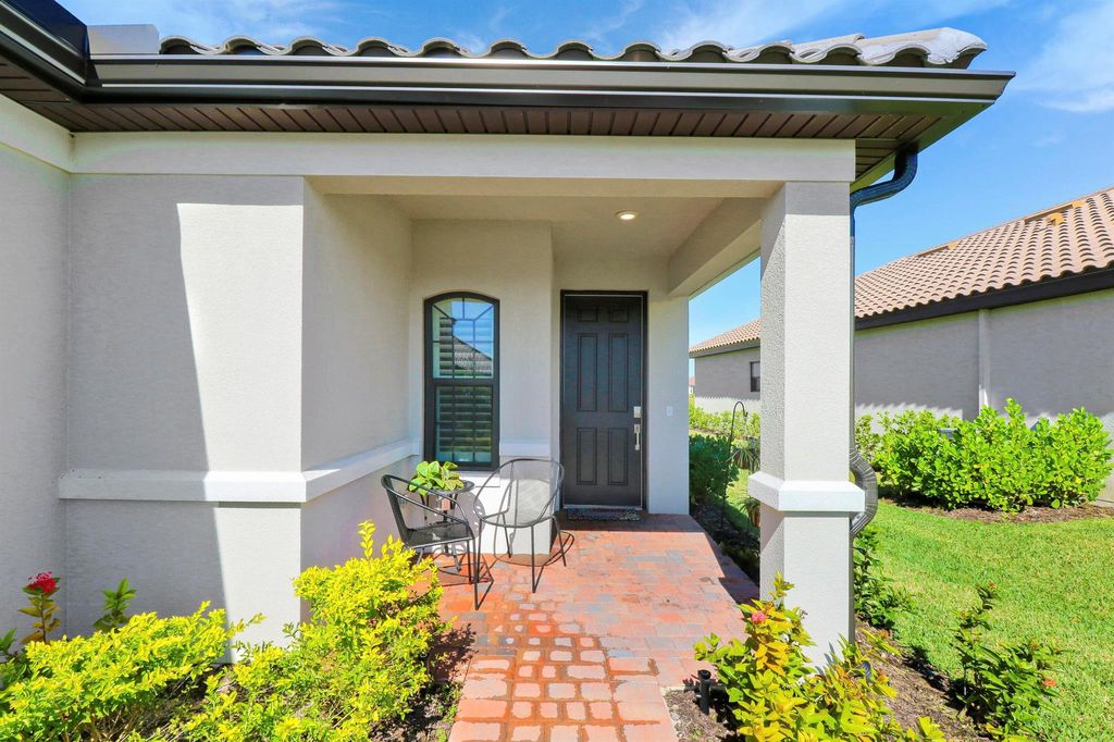 Photo of 12805 SW Ambra Street, Port Saint Lucie, FL 34987 (MLS # R10970648)