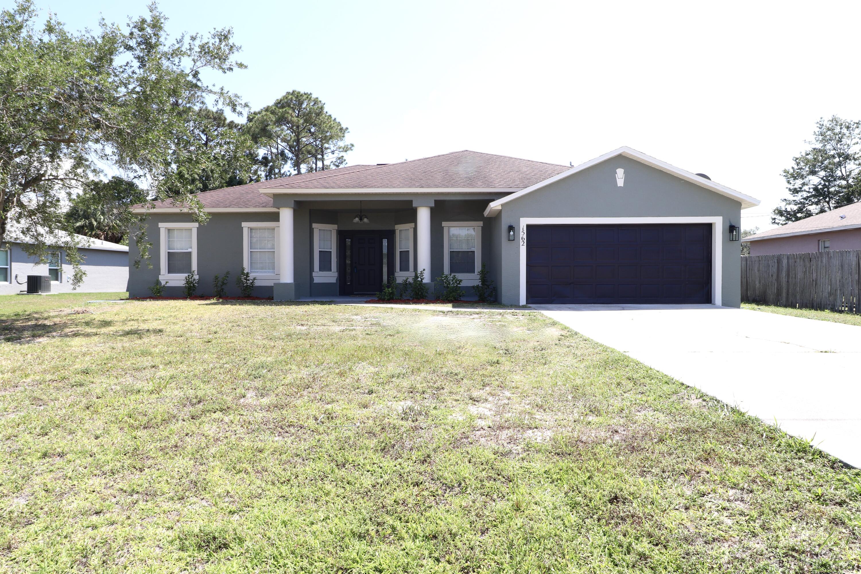 PORT ST LUCIE SECTION 11 - Residential