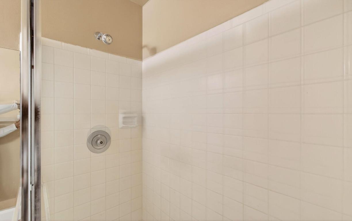 BRIDGEVIEW - Residential