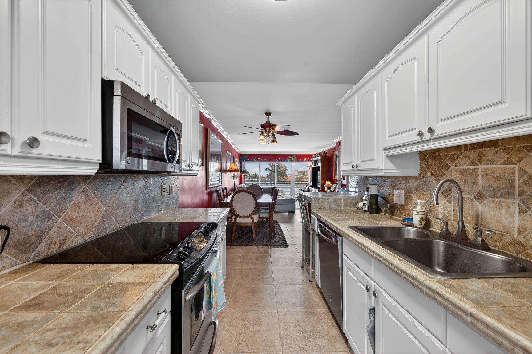 TROPIC HARBOR CONDO PART THREE - Residential