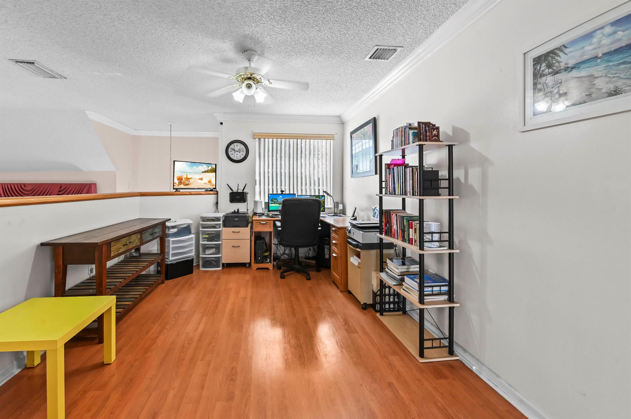 CRYSTAL POINTE - Residential