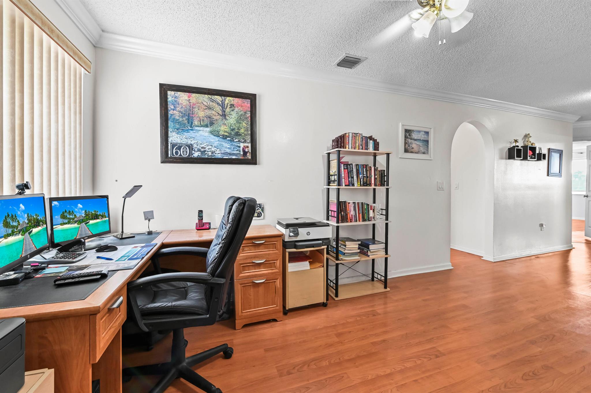 CRYSTAL POINTE - Residential