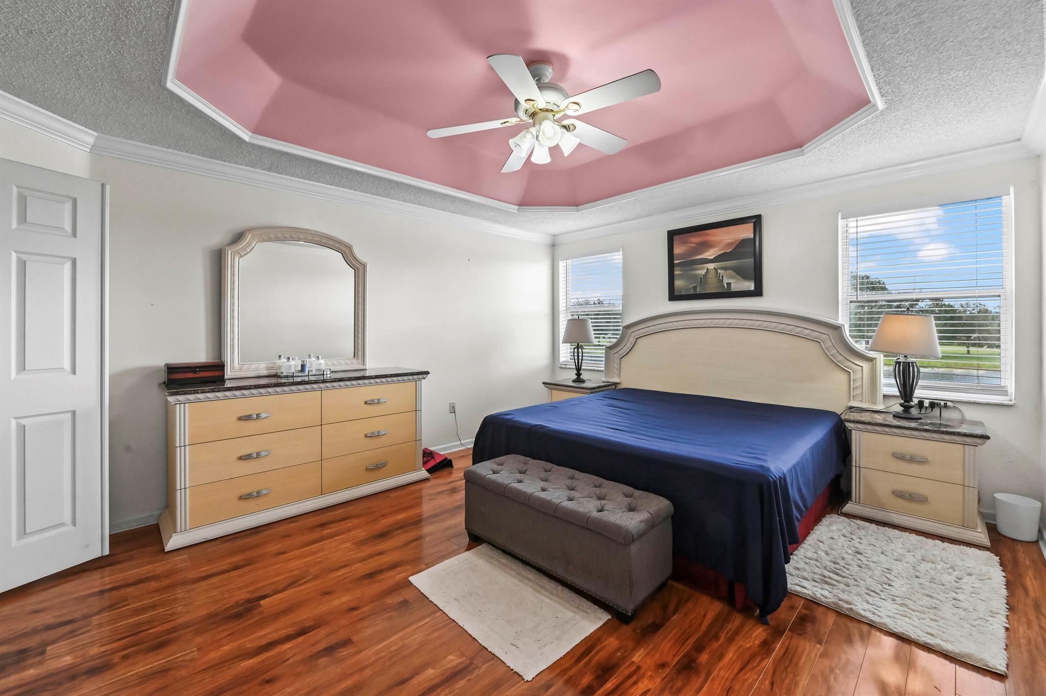 CRYSTAL POINTE - Residential
