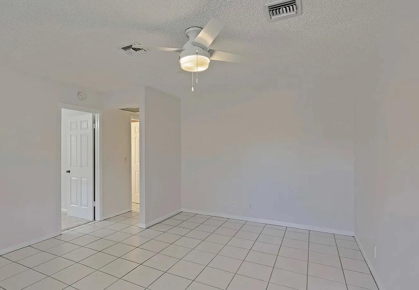 9258 Green Meadows Way