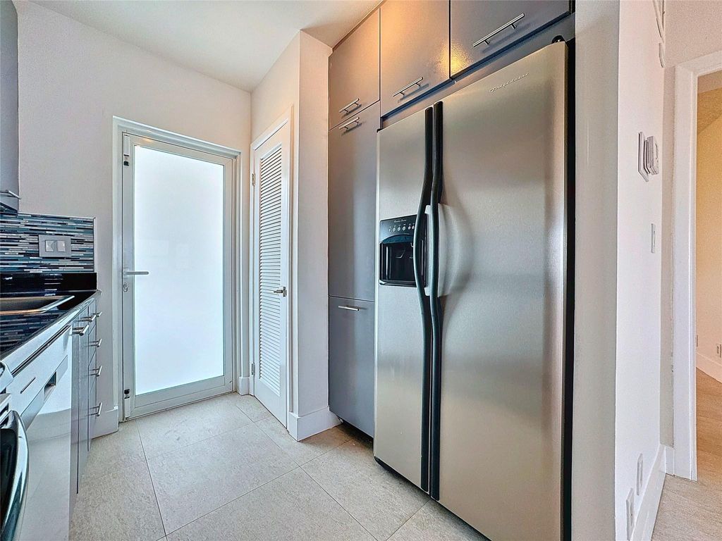 Photo of 3250 NE 28th Street #809, Fort Lauderdale, FL 33308 (MLS # B26034442)