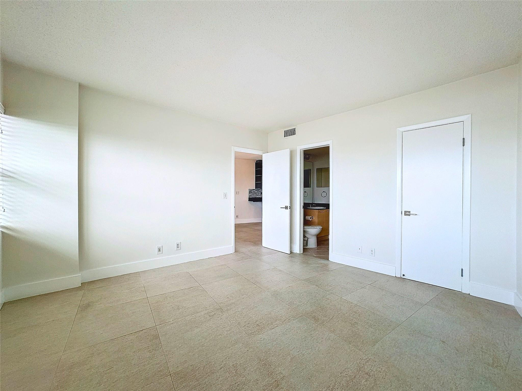 LE CERCLE BY THE BEACH CONDO - Residential Lease