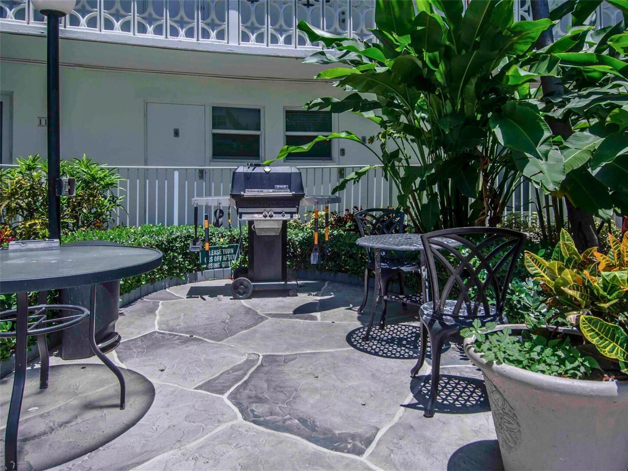 LE CERCLE BY THE BEACH CONDO - Residential Lease