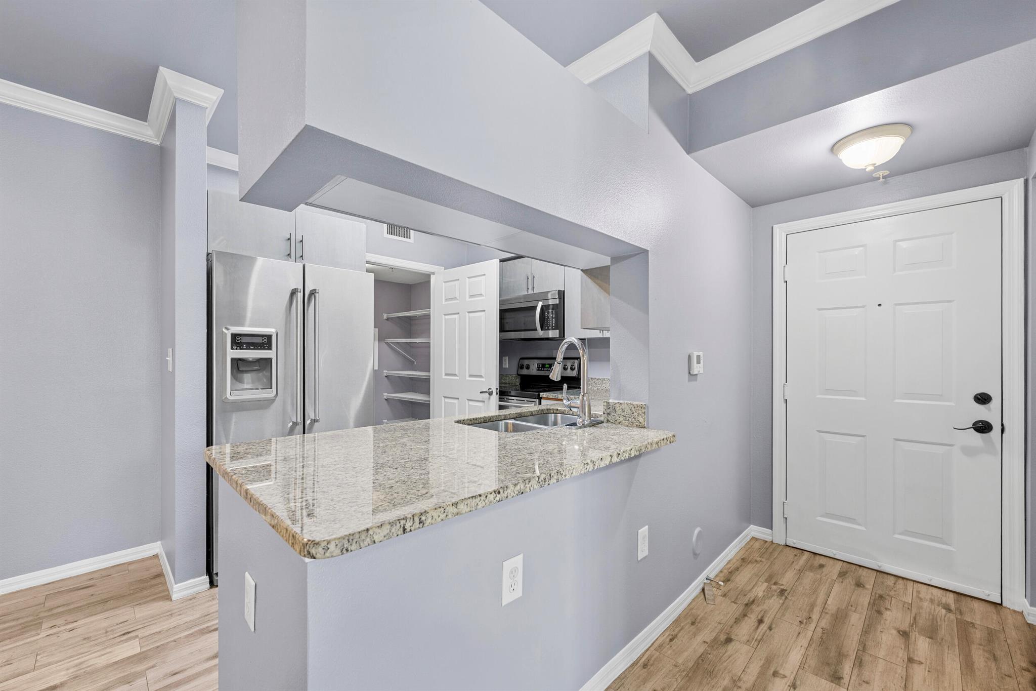 VILLAS AT EMERALD DUNES C - Residential Lease