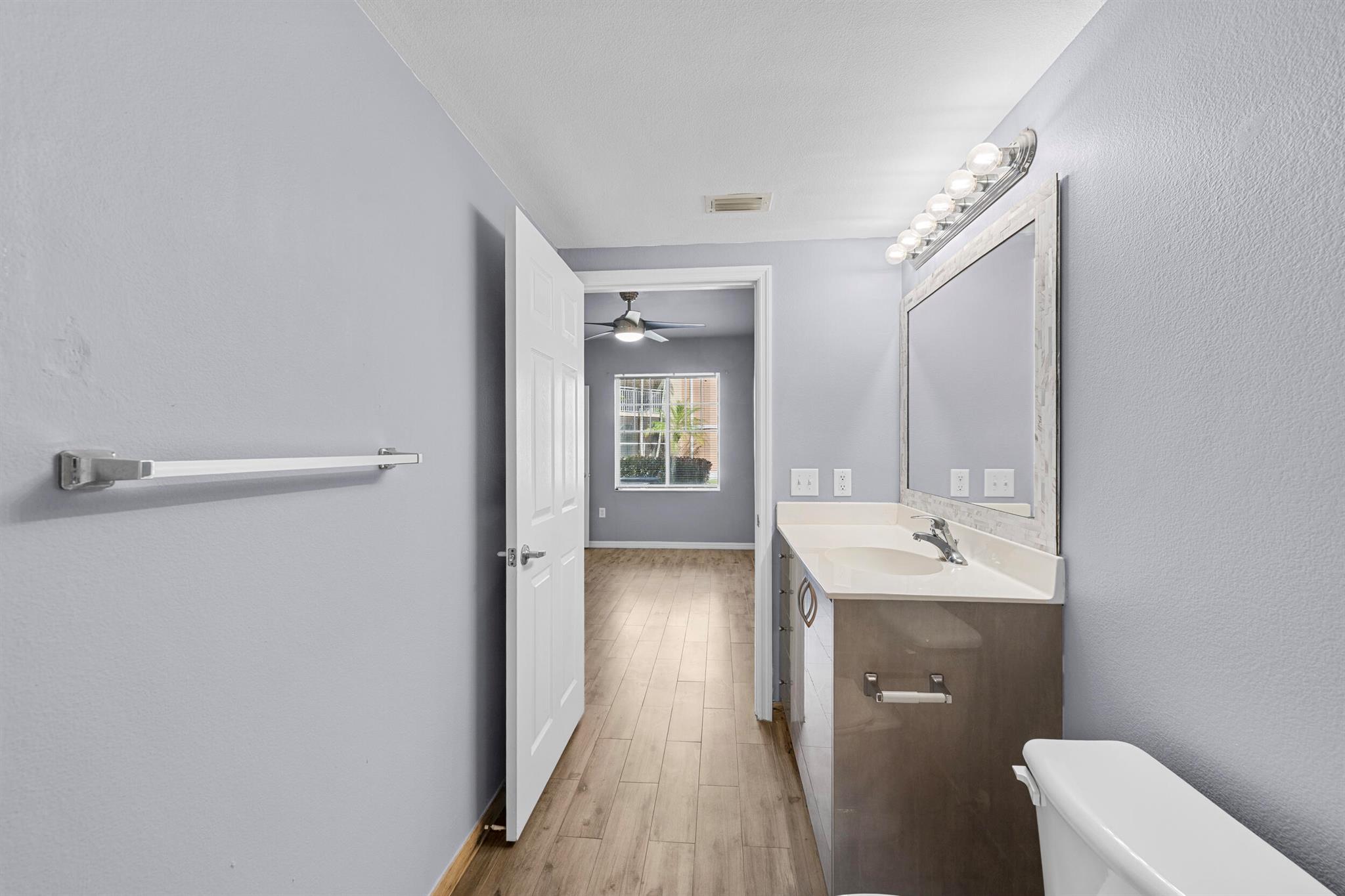 VILLAS AT EMERALD DUNES C - Residential Lease