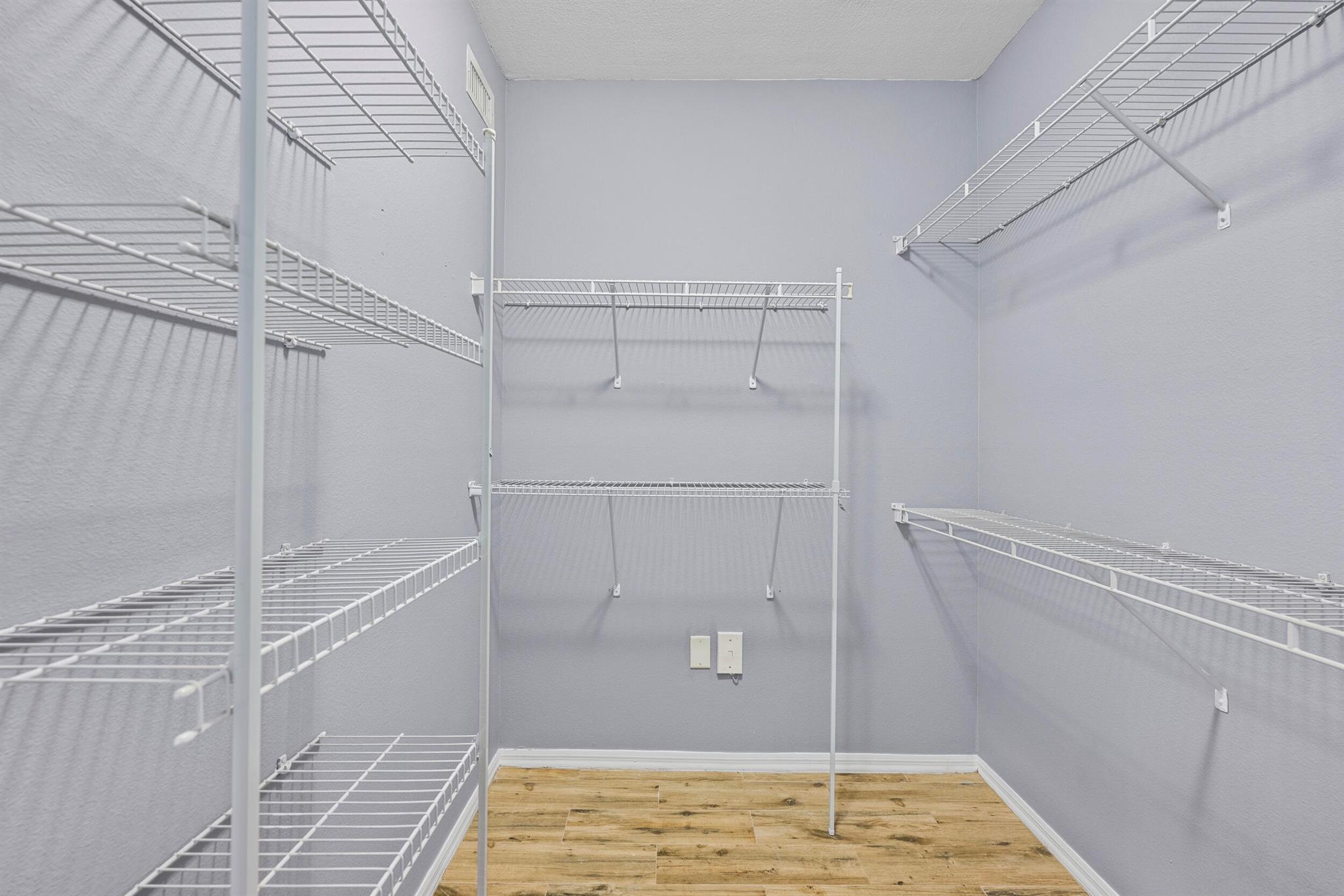 VILLAS AT EMERALD DUNES C - Residential Lease