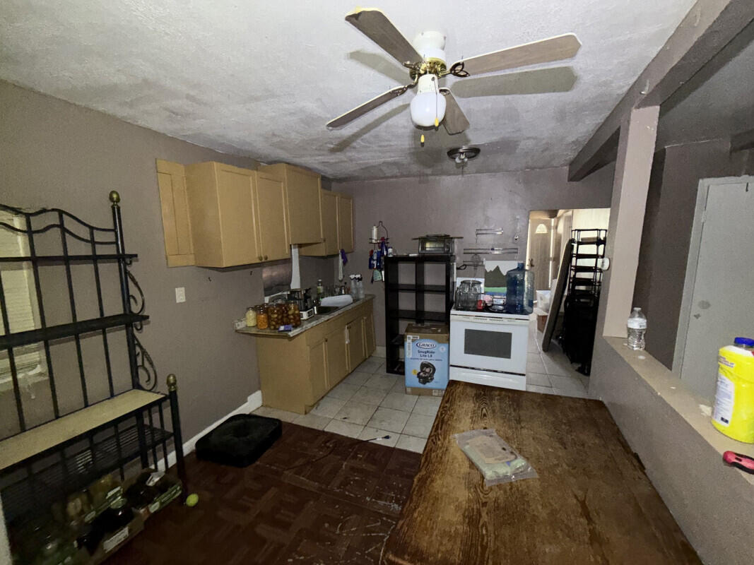 Lincoln Park - Residential