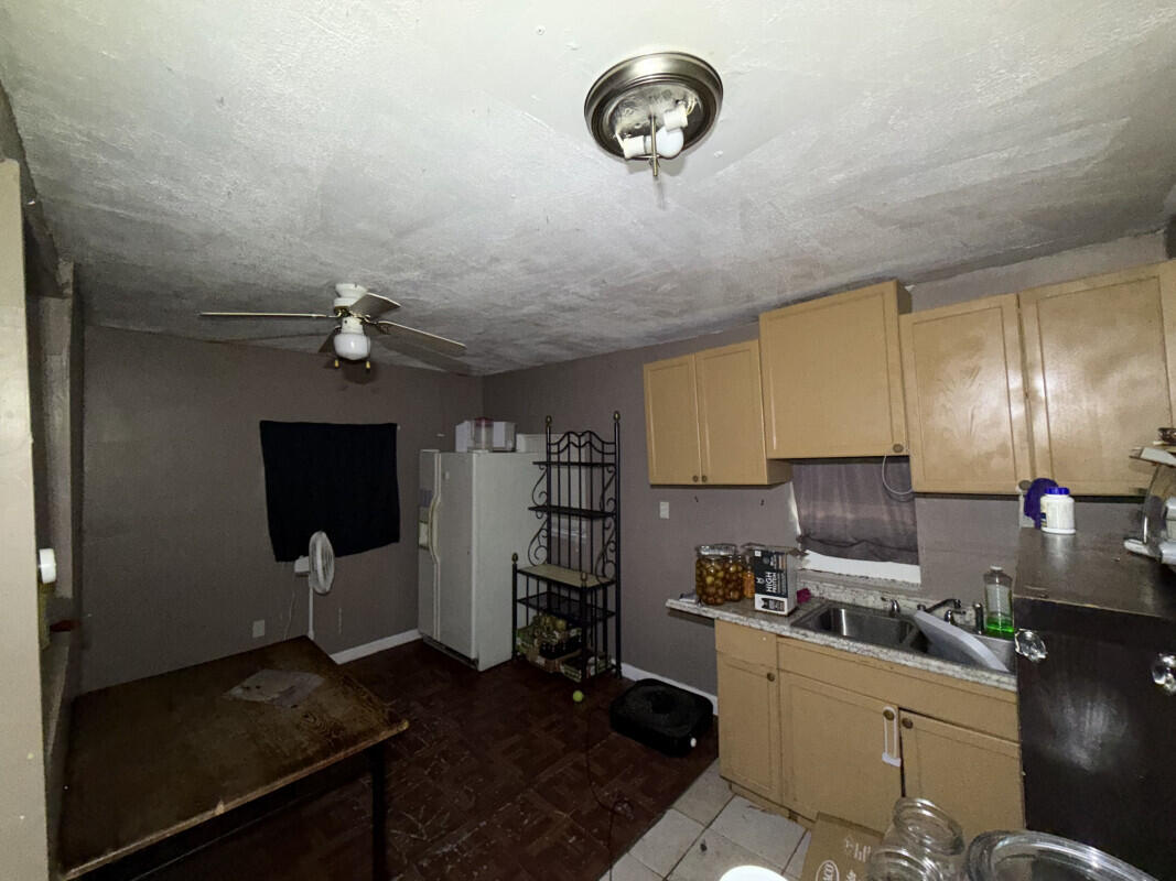 Lincoln Park - Residential