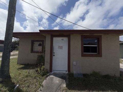 709 N 20th Street Fort Pierce FL 34950