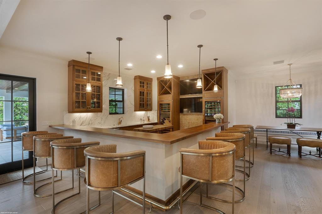 EQUESTRIAN CLUB ESTATES 3 - Residential