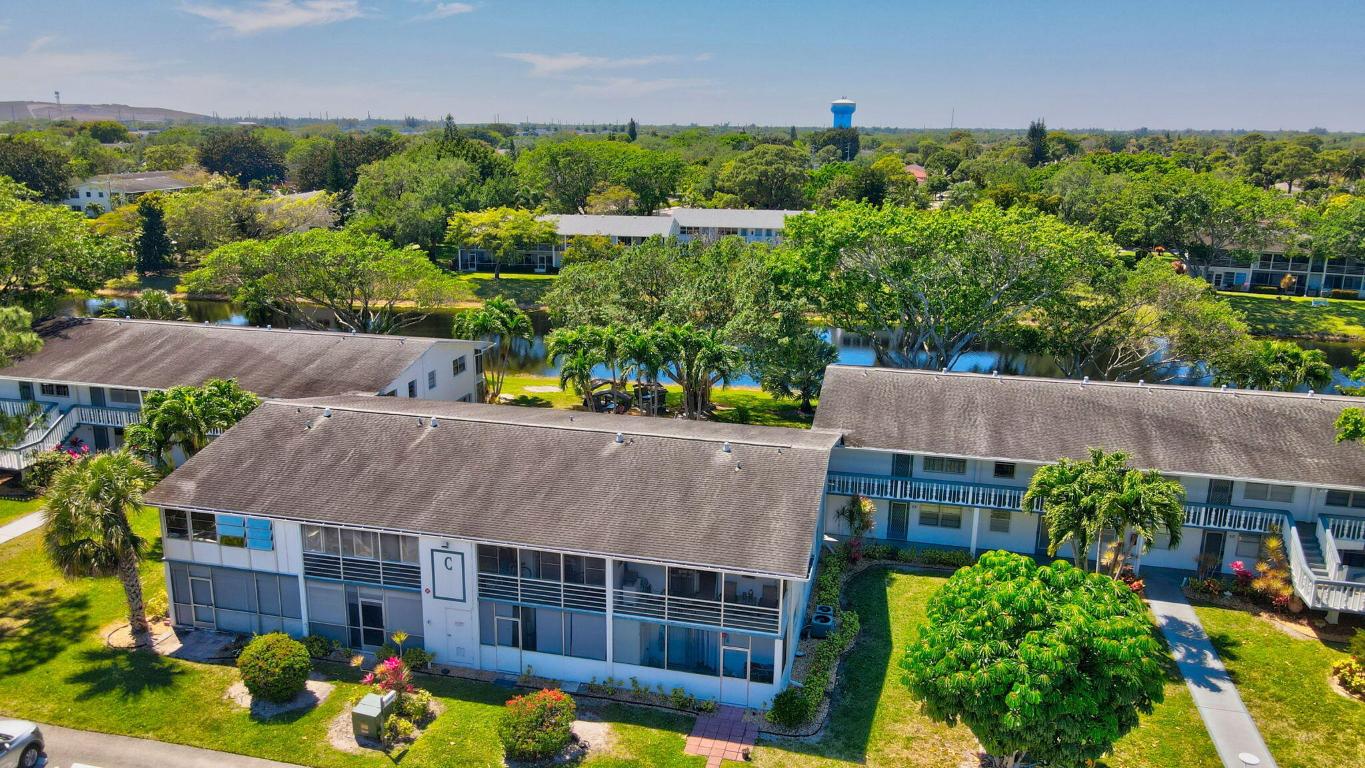 ISLEWOOD C CONDO - Residential