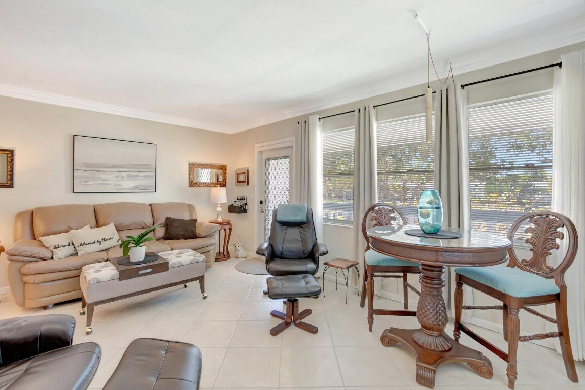 ISLEWOOD C CONDO - Residential