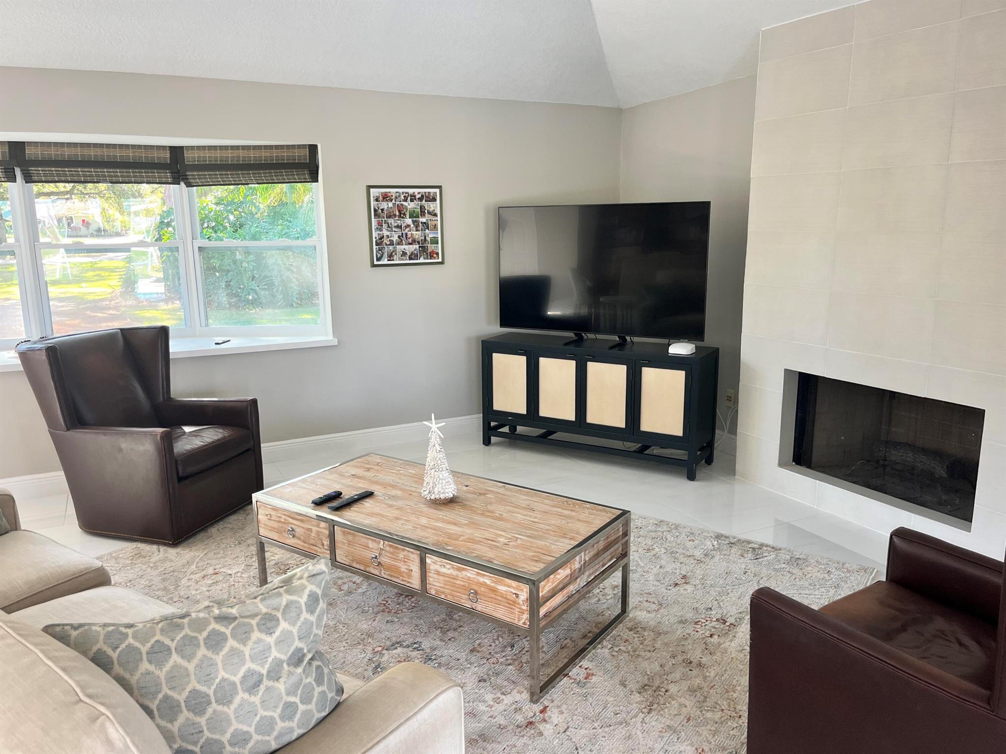 MID-RIVERS YACHT AND COUN - Residential