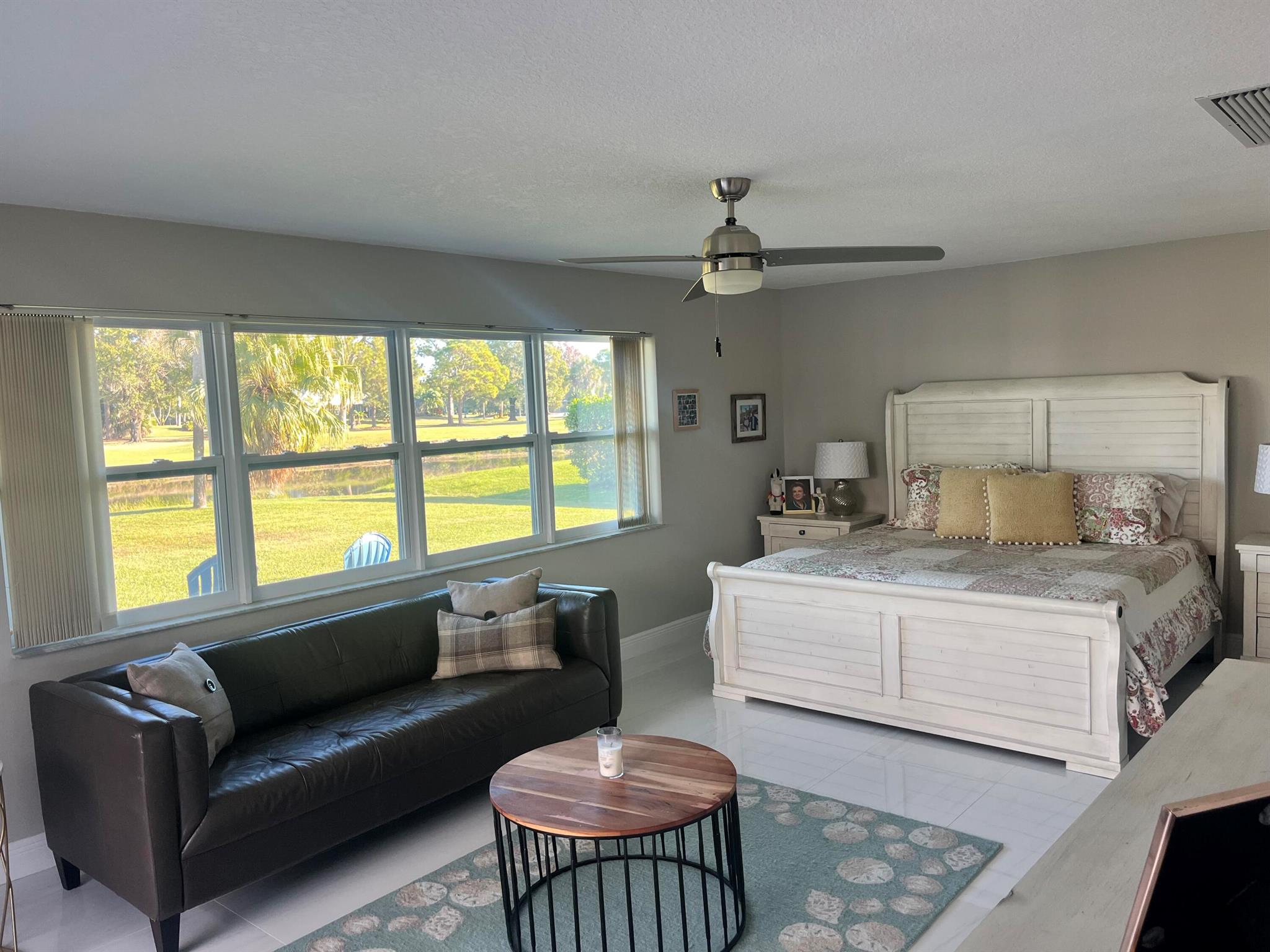 MID-RIVERS YACHT AND COUN - Residential