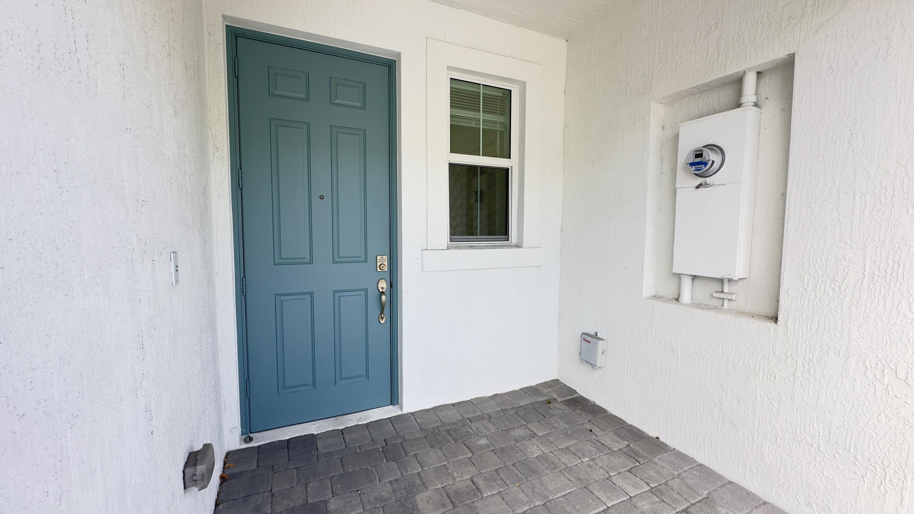 DEERFIELD CROSSING - Residential