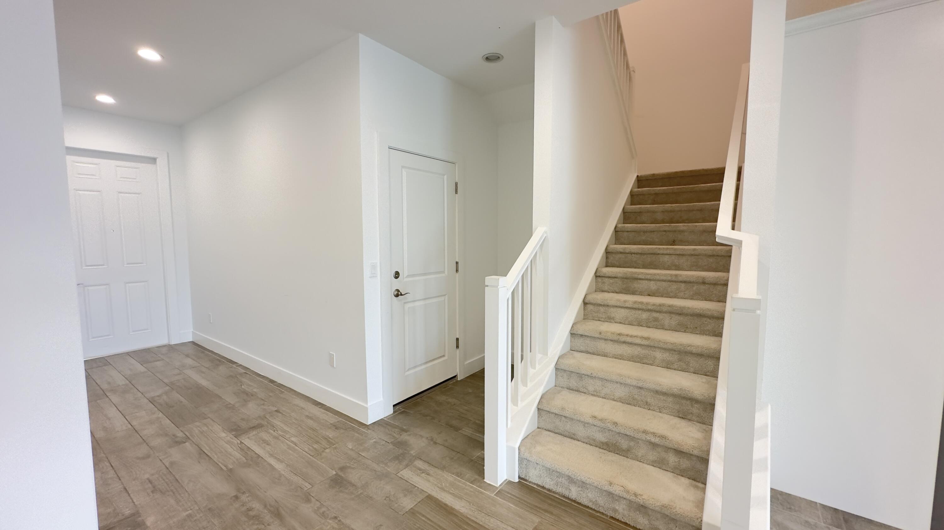 DEERFIELD CROSSING - Residential