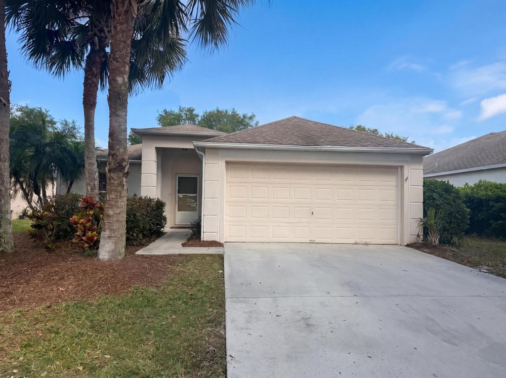Photo of 262 SW Panther Trace, Port Saint Lucie, FL 34953 (MLS # B26024427)