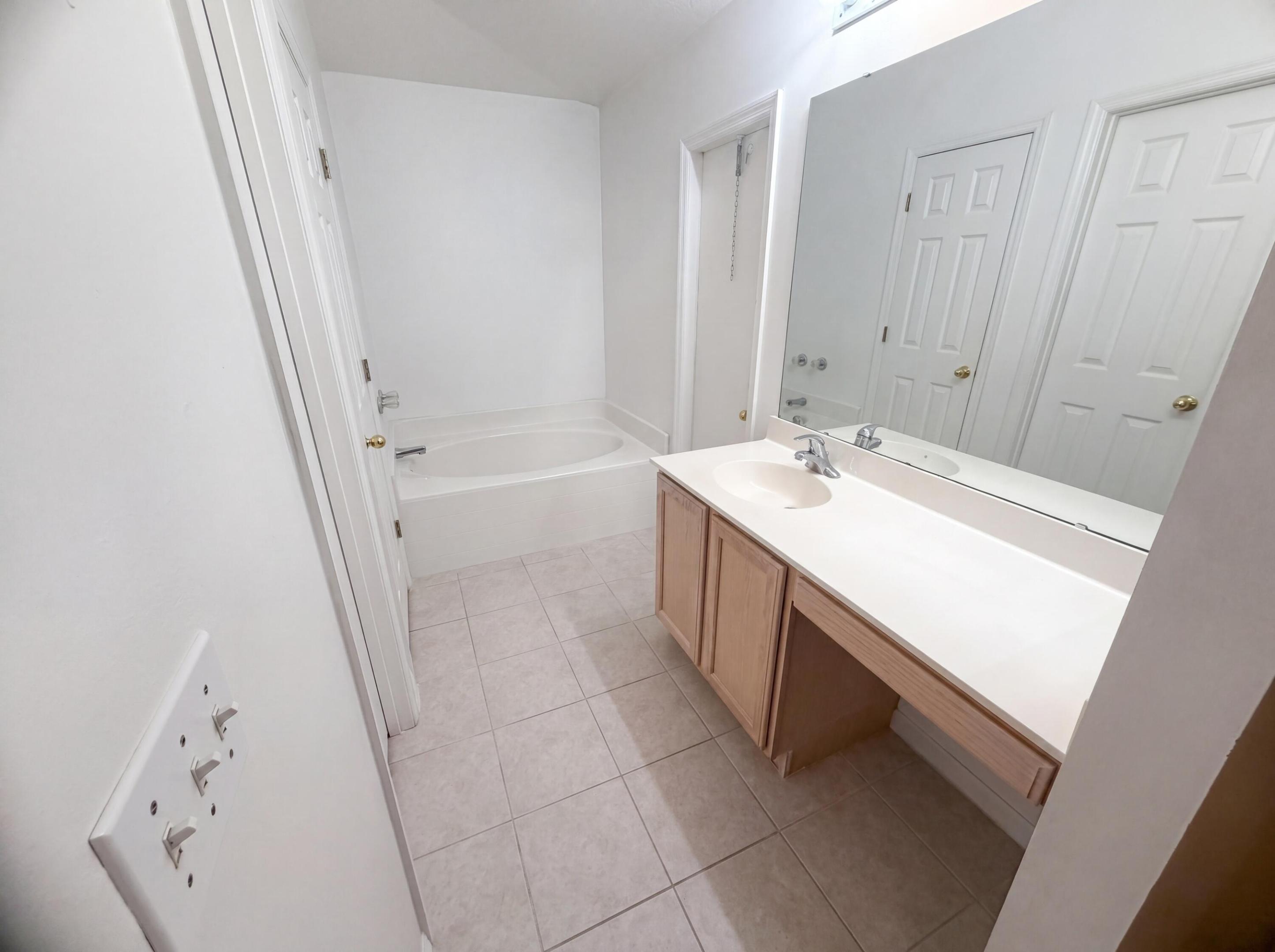 SAWGRASS LAKES PLAT NO 1 PUD PHASE 1B - Residential
