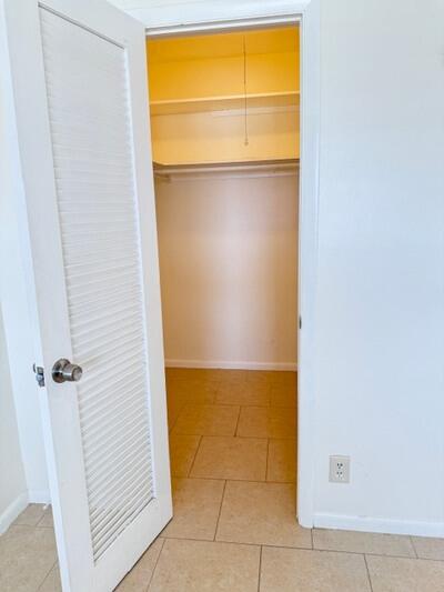 NORWICH CONDO - Residential