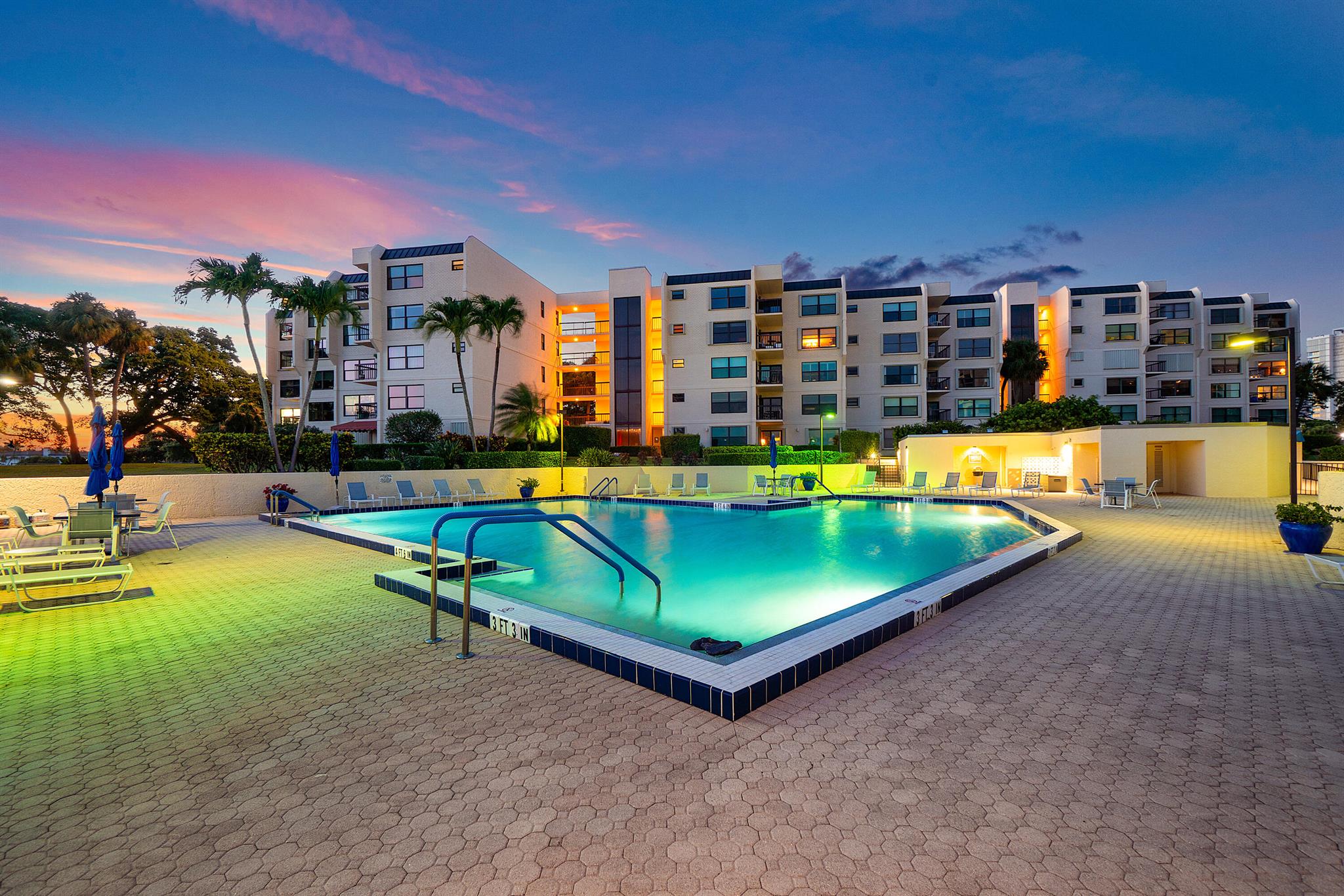 EVERGLADES OF NORTH PALM - Residential