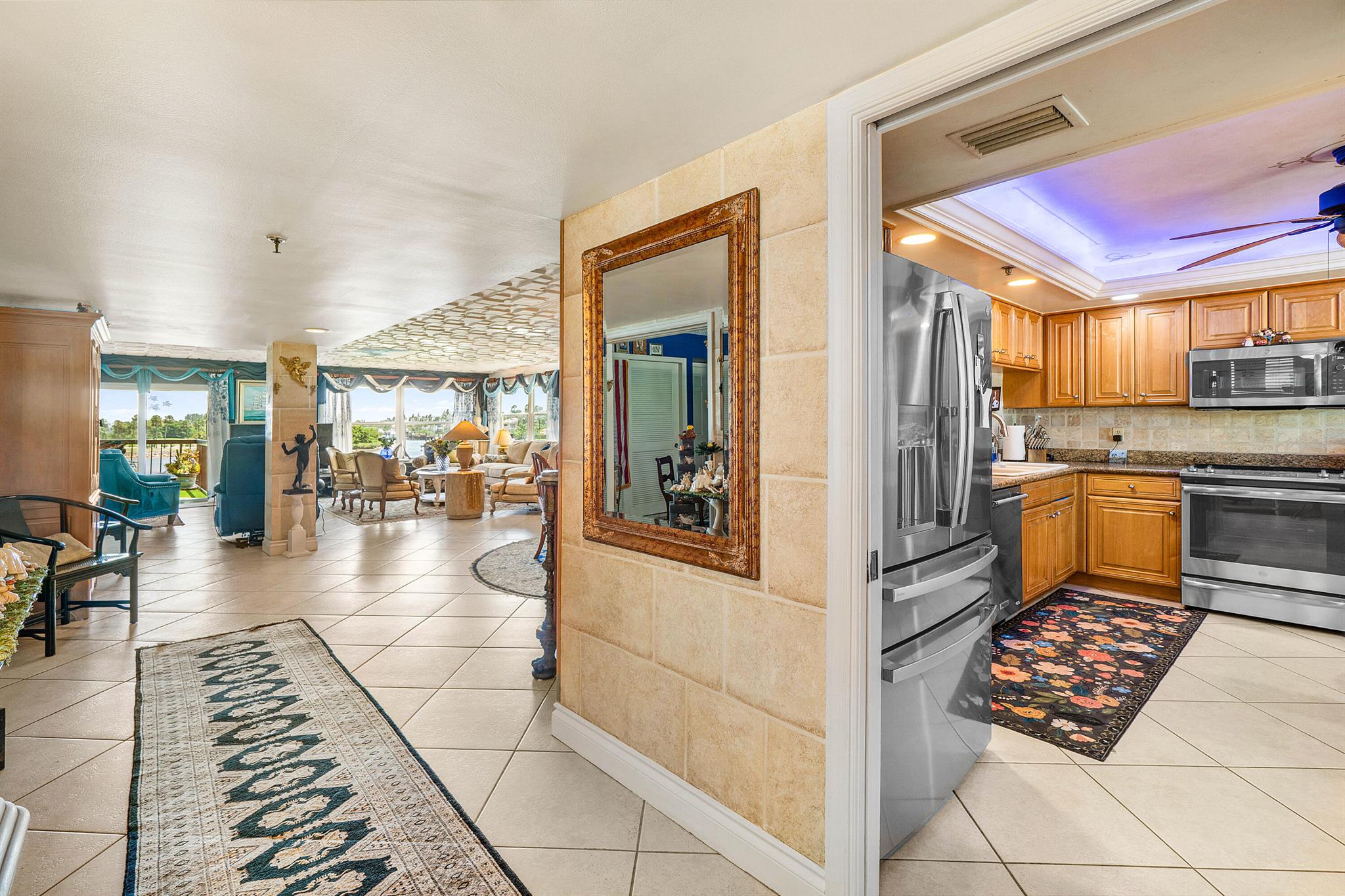 EVERGLADES OF NORTH PALM - Residential