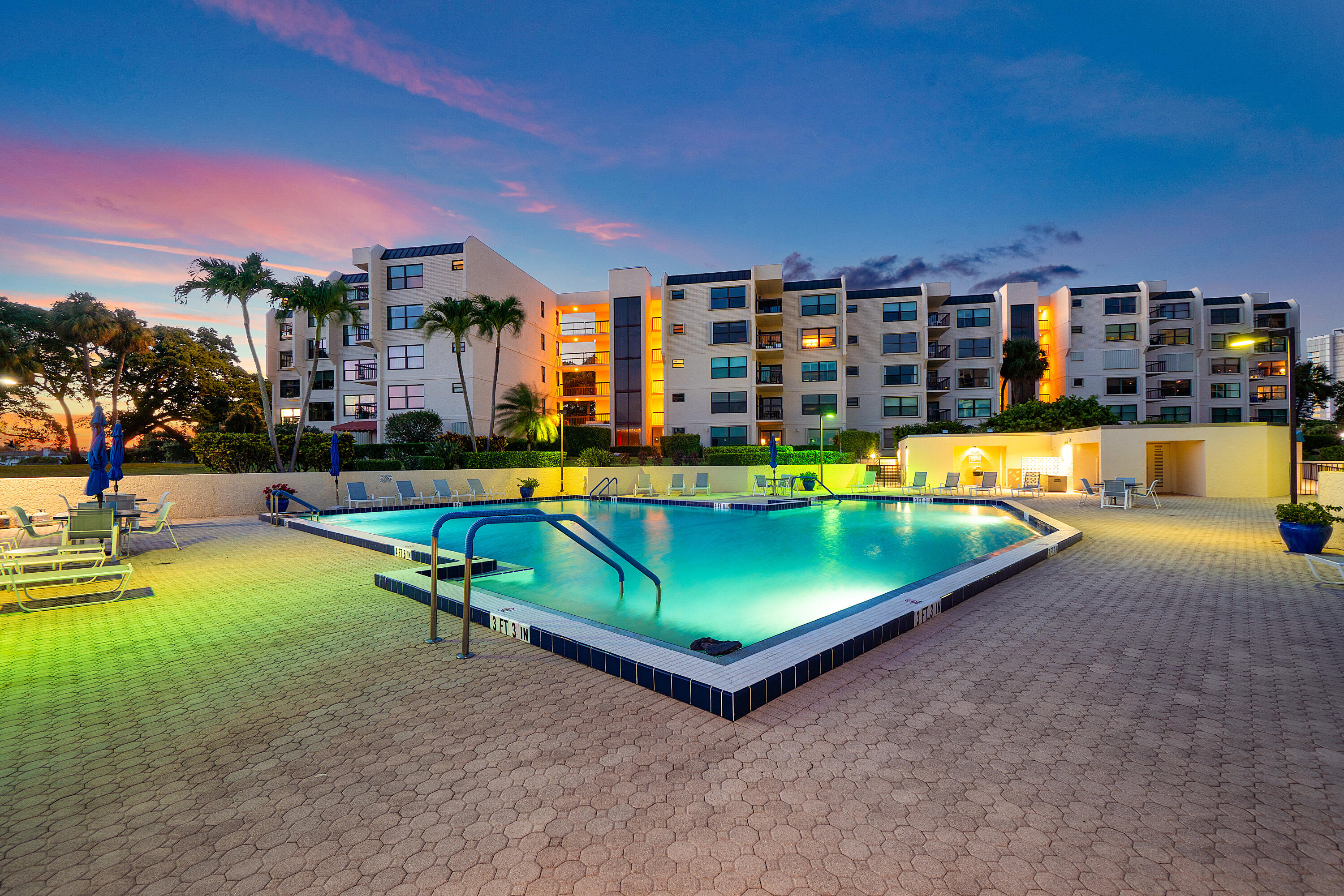 EVERGLADES OF NORTH PALM BEACH - Residential