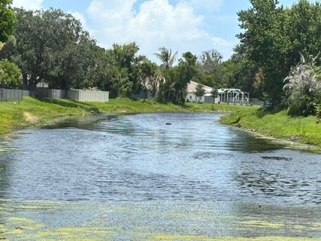 Photo of 1692 N Blackwell Drive, Port Saint Lucie, FL 34952 (MLS # B26032465)