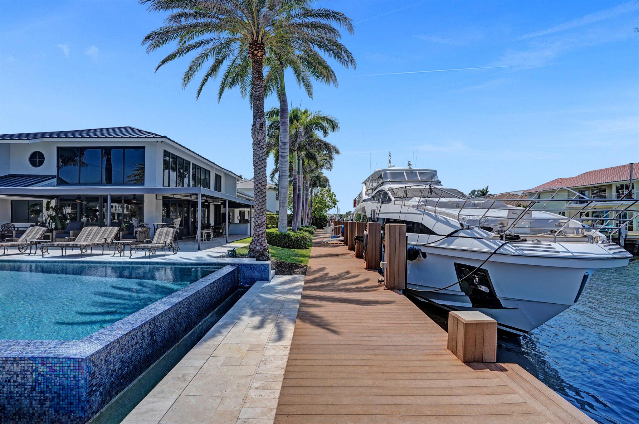 TROPIC ISLE 3RD SEC - Residential