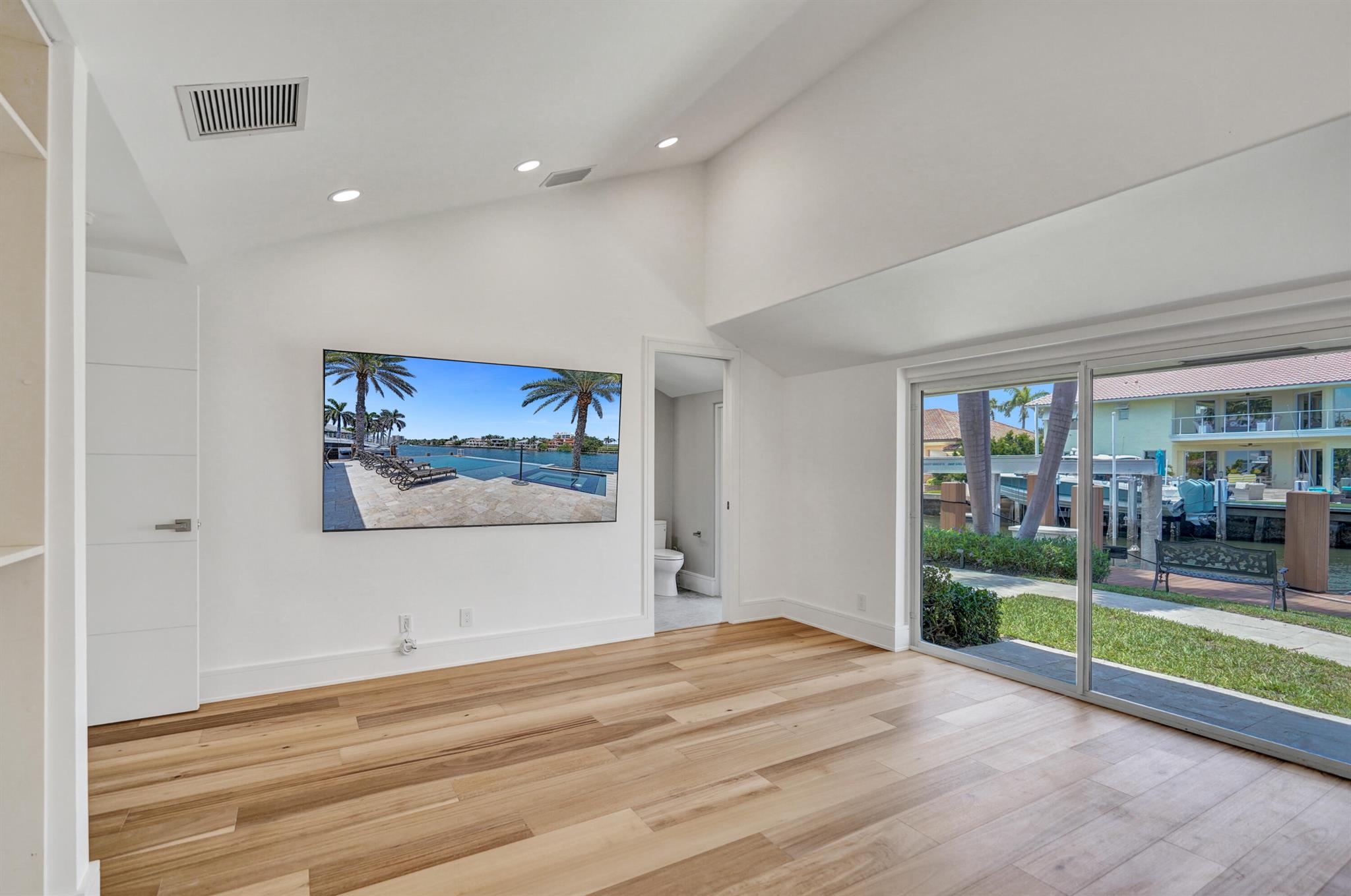 TROPIC ISLE 3RD SEC - Residential