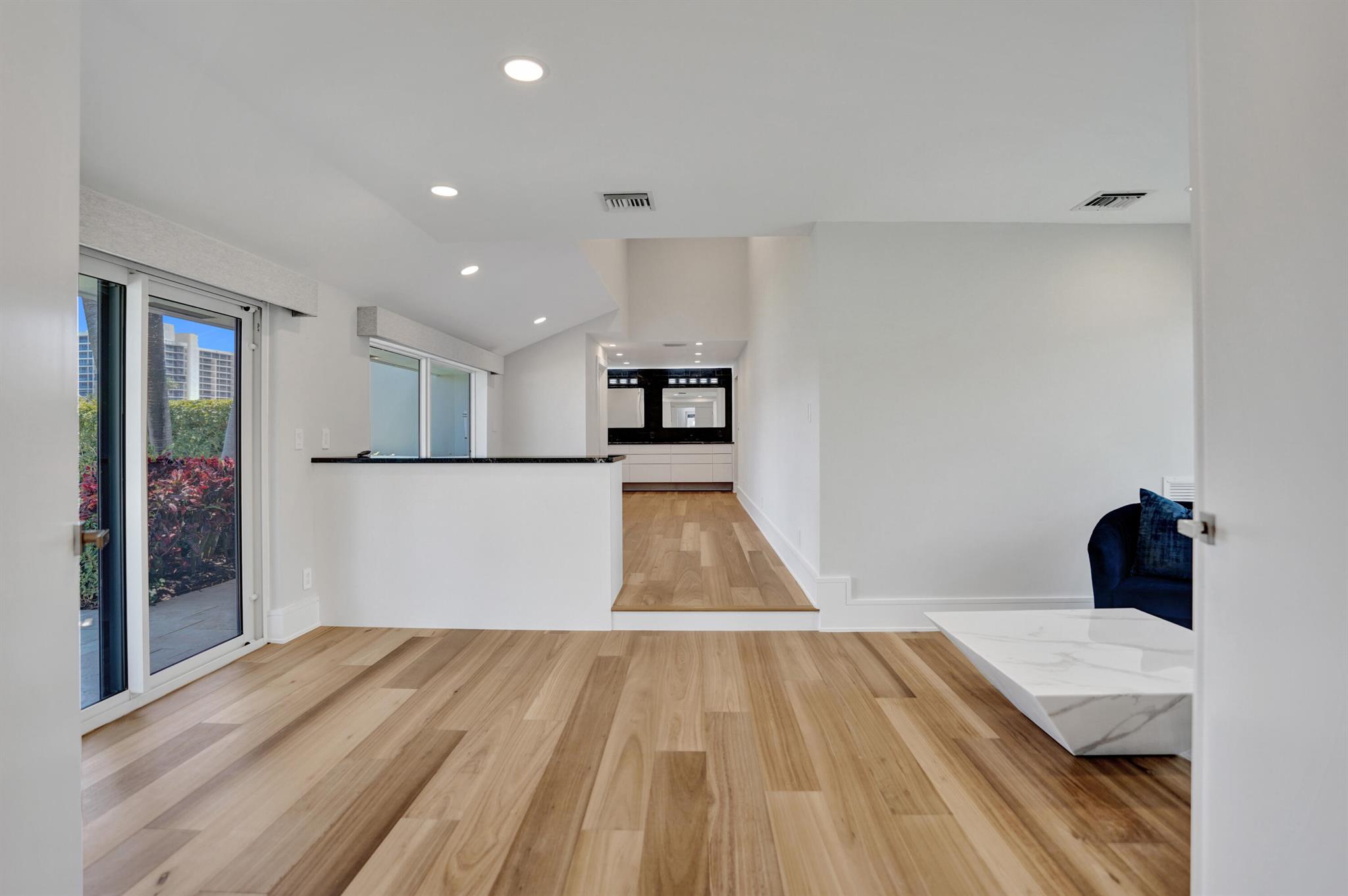 TROPIC ISLE 3RD SEC - Residential