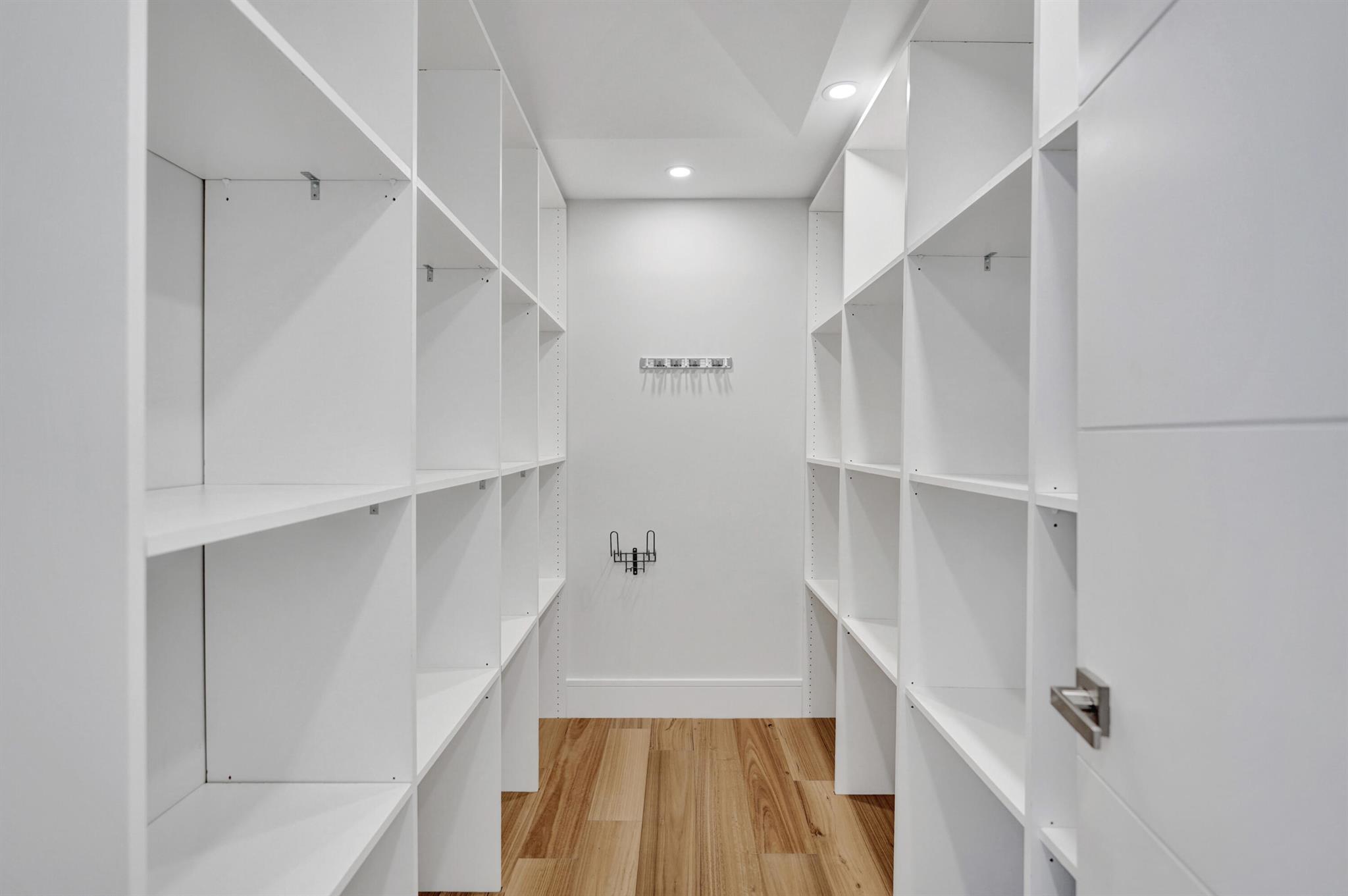 TROPIC ISLE 3RD SEC - Residential