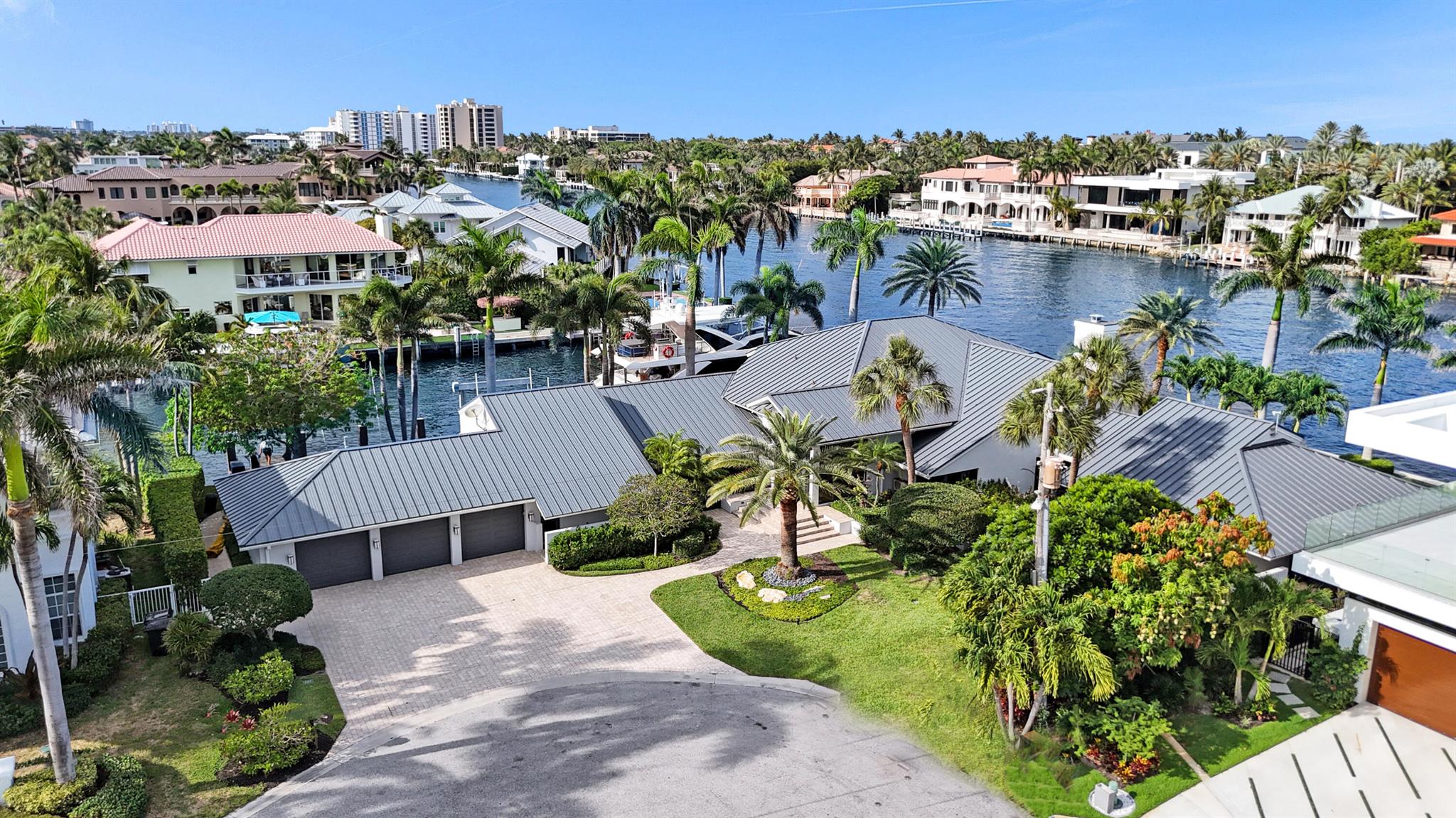 TROPIC ISLE 3RD SEC - Residential