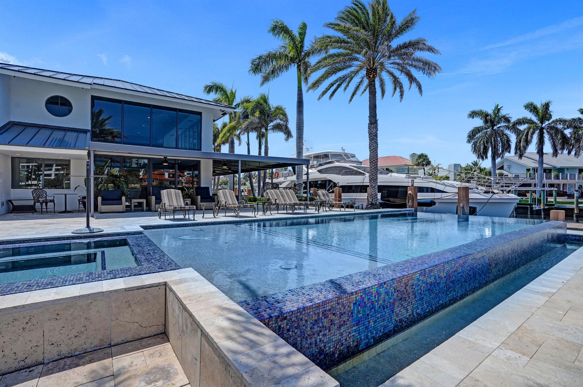 TROPIC ISLE 3RD SEC - Residential