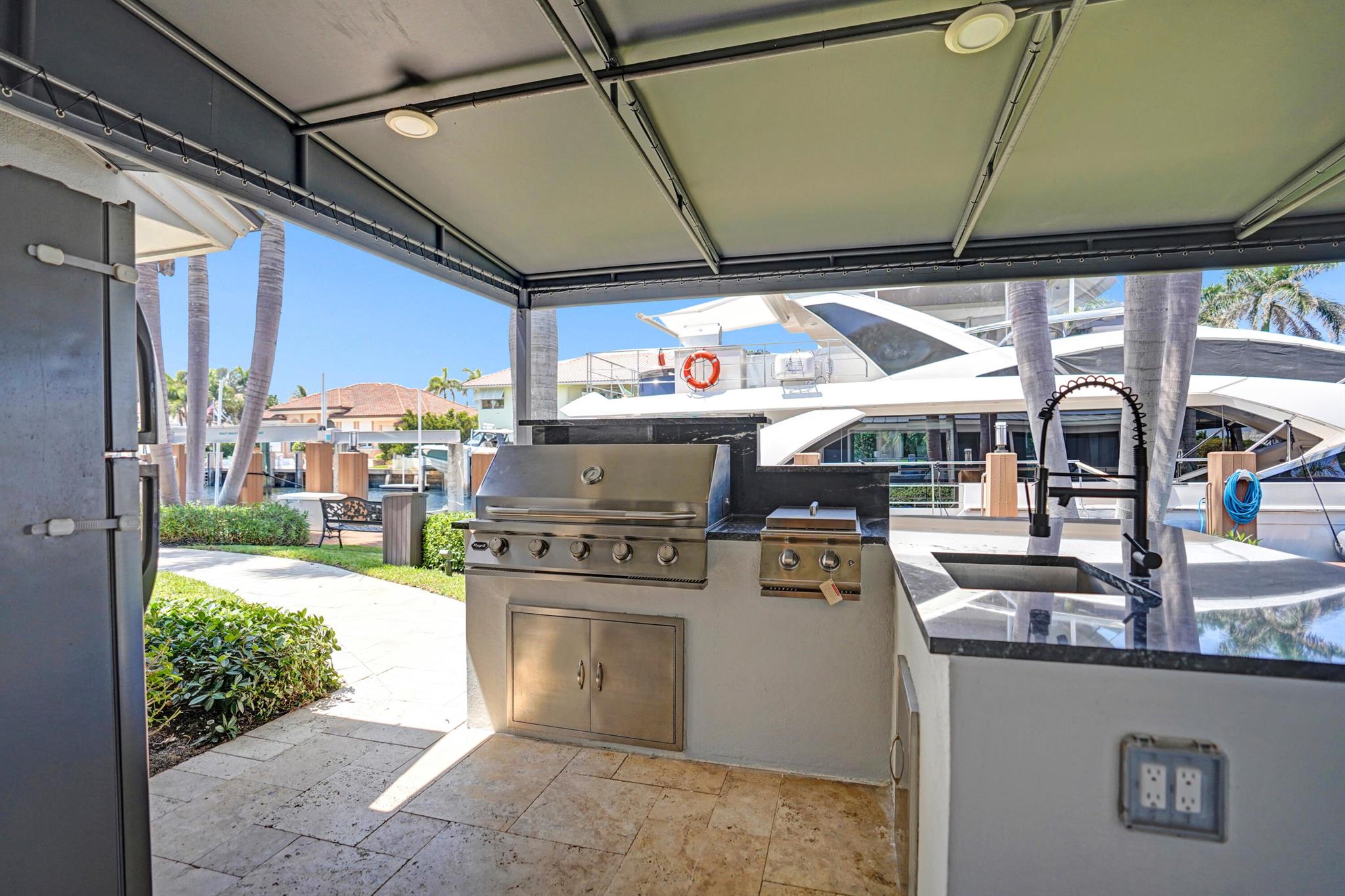 TROPIC ISLE 3RD SEC - Residential