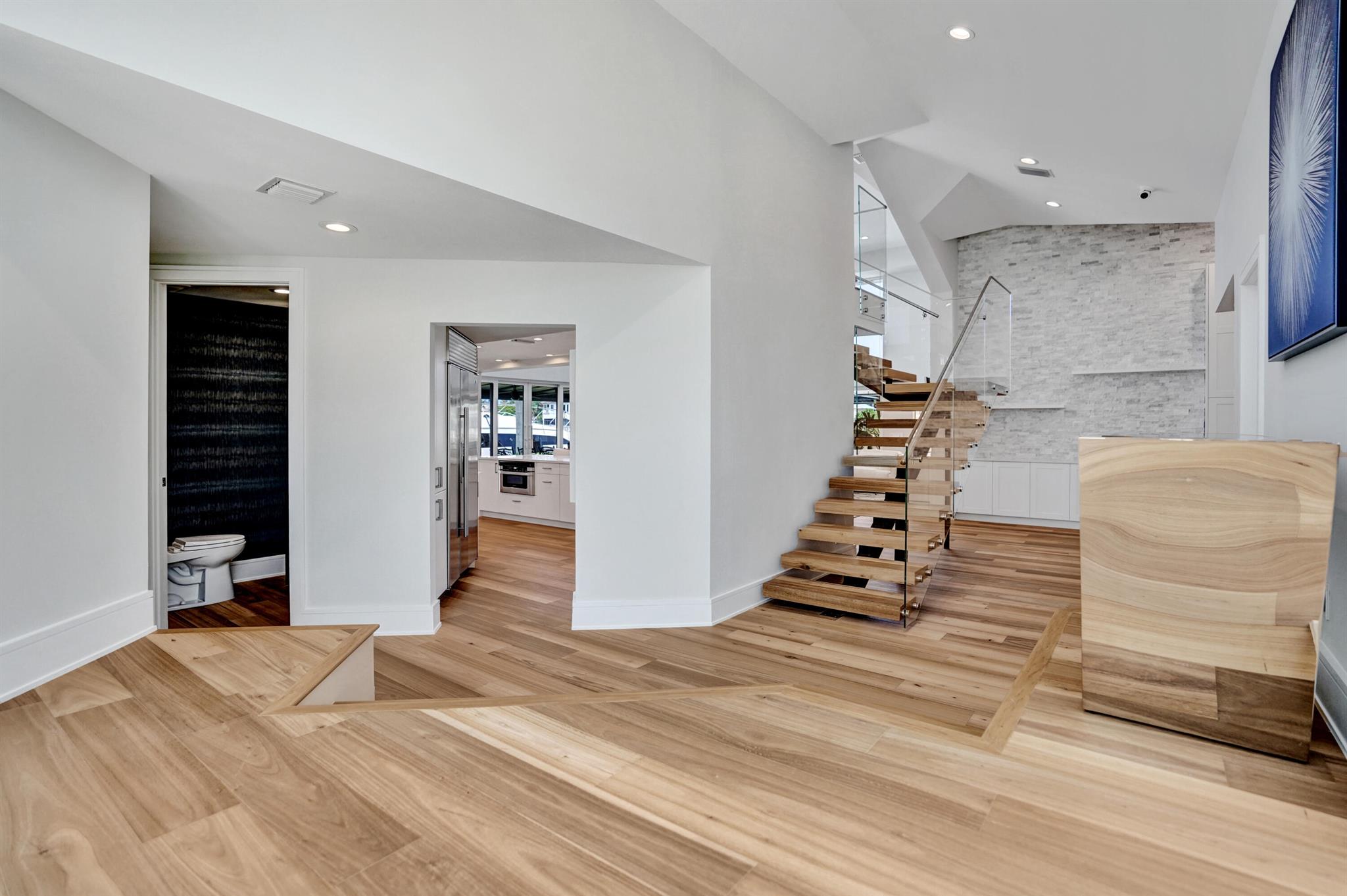 TROPIC ISLE 3RD SEC - Residential