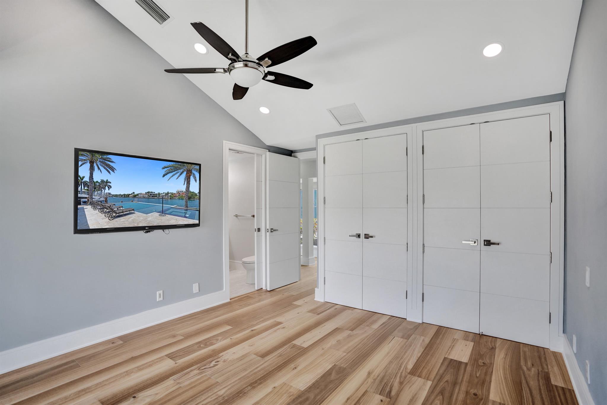 TROPIC ISLE 3RD SEC - Residential