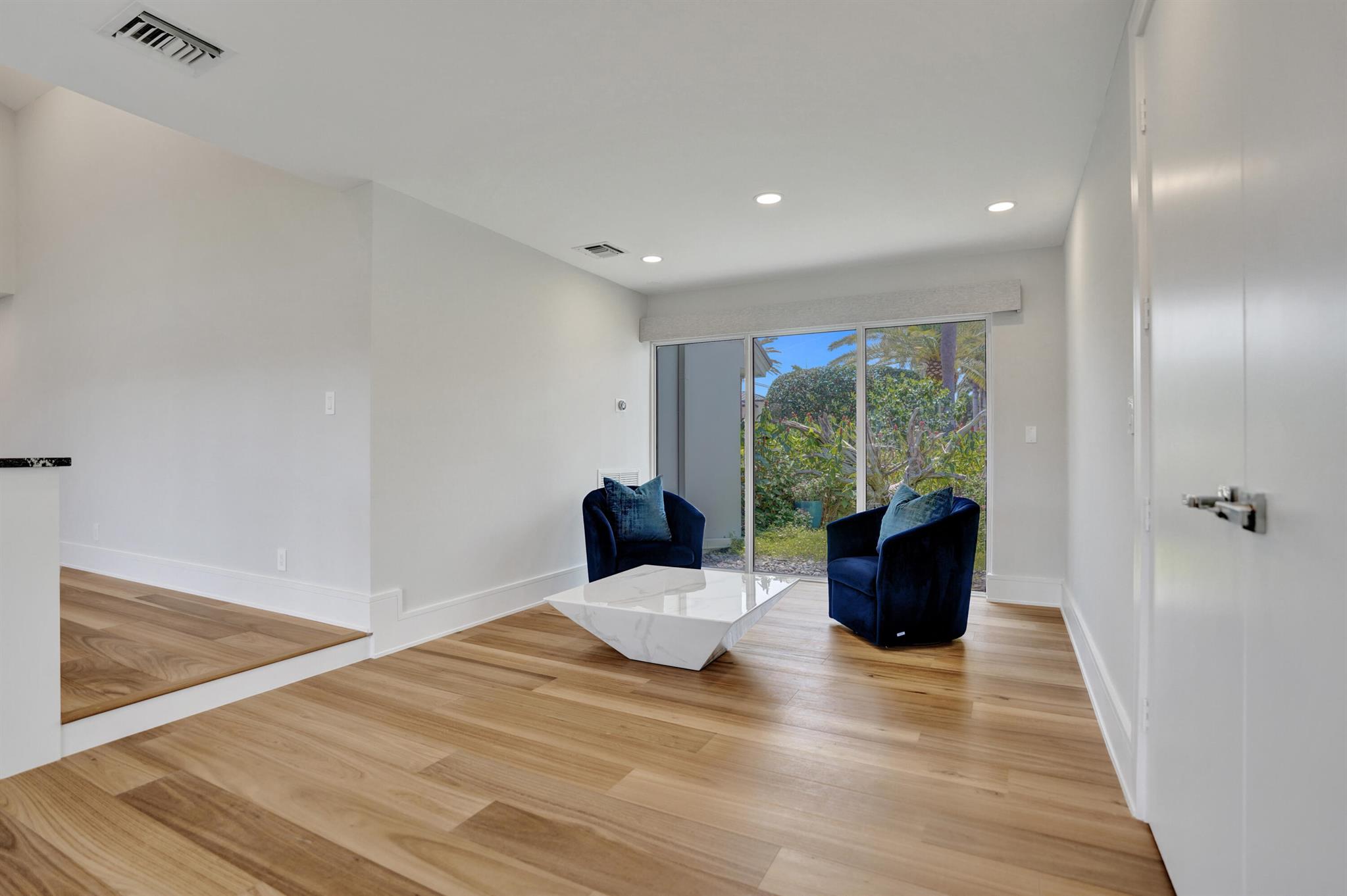 TROPIC ISLE 3RD SEC - Residential