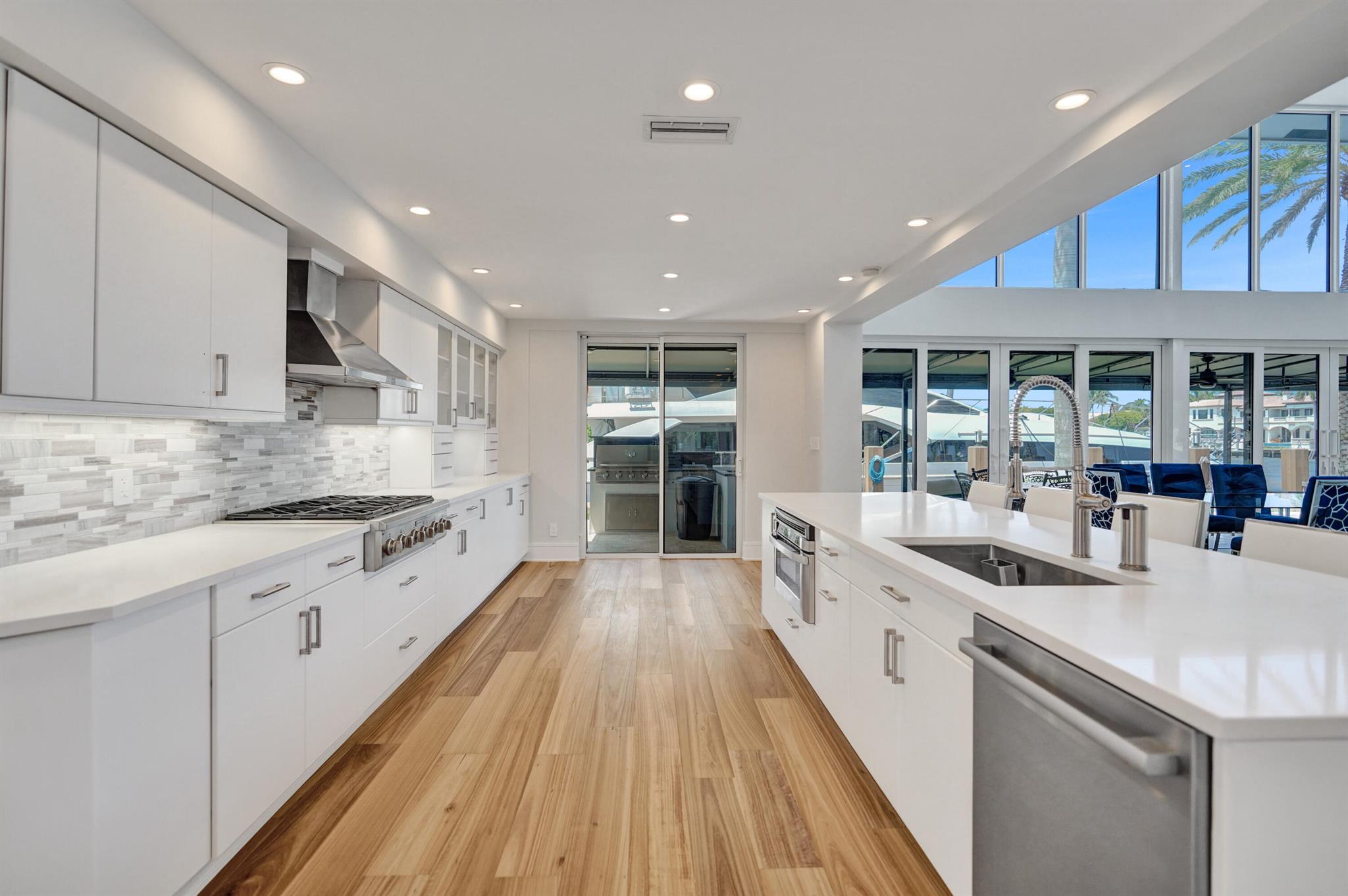 TROPIC ISLE 3RD SEC - Residential