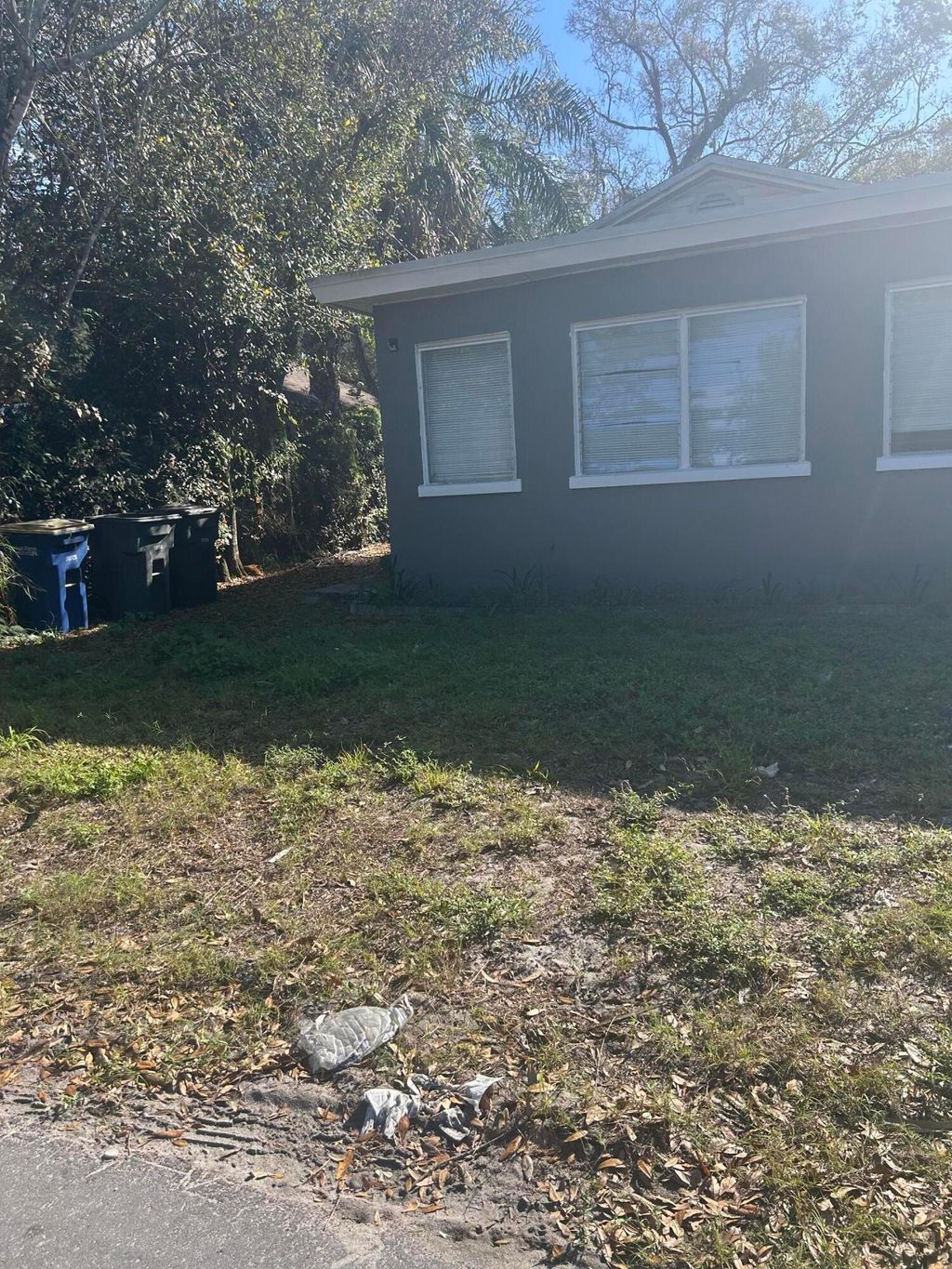 Photo of 1305 Florida Avenue, Fort Pierce, FL 34950 (MLS # B26002638)