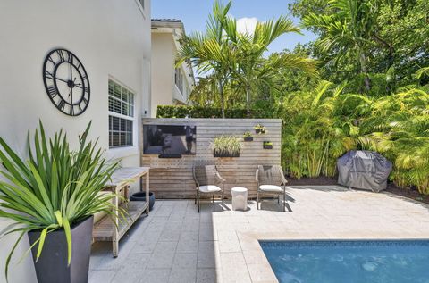 Tiny photo for 2021 SW 14th Terrace, Fort Lauderdale, FL 33315 (MLS # B26045957)